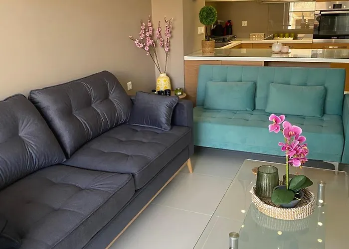 Konstantina Apartment Near The Beach